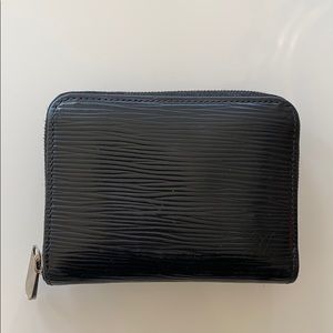 Louis Vuitton zipper wallet
